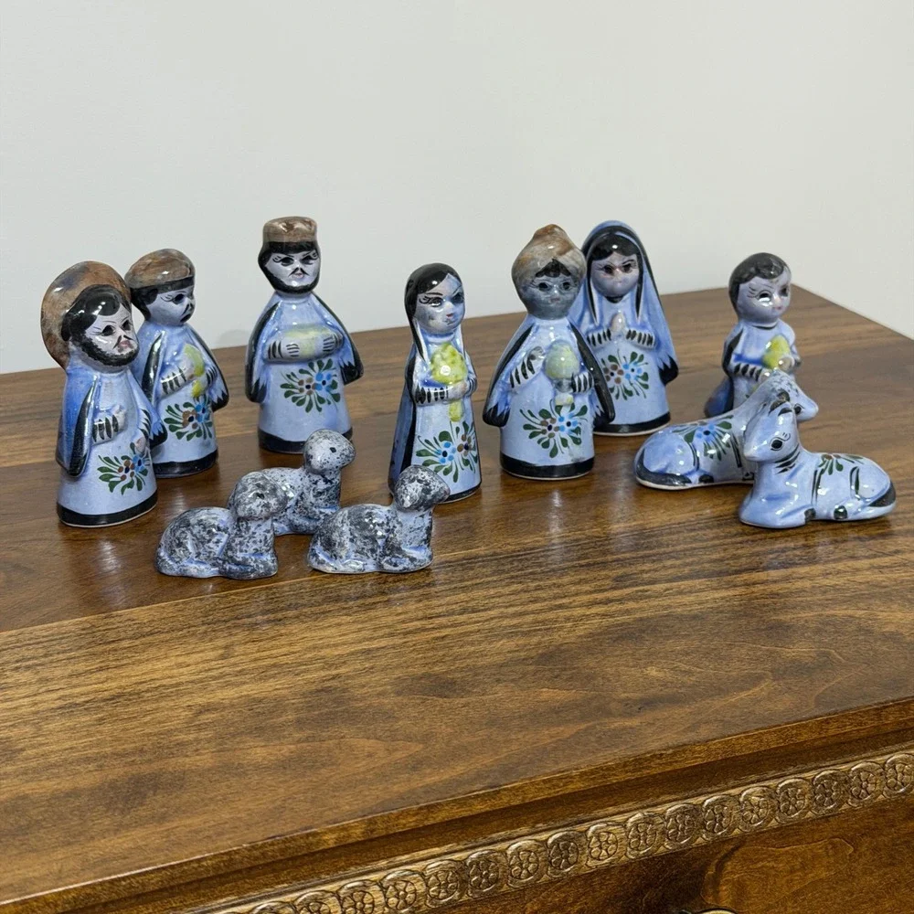 Vintage Tonala Mexico Pottery Nativity Set 12 Piece Ceramic Incomplete Folk Art